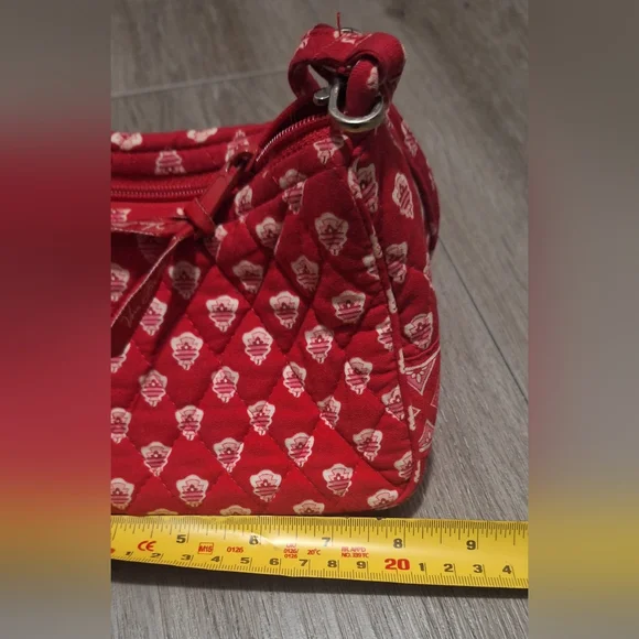 Vera Bradly Small Quilted Crossbody Bag-Purse - Picture 6 of 6